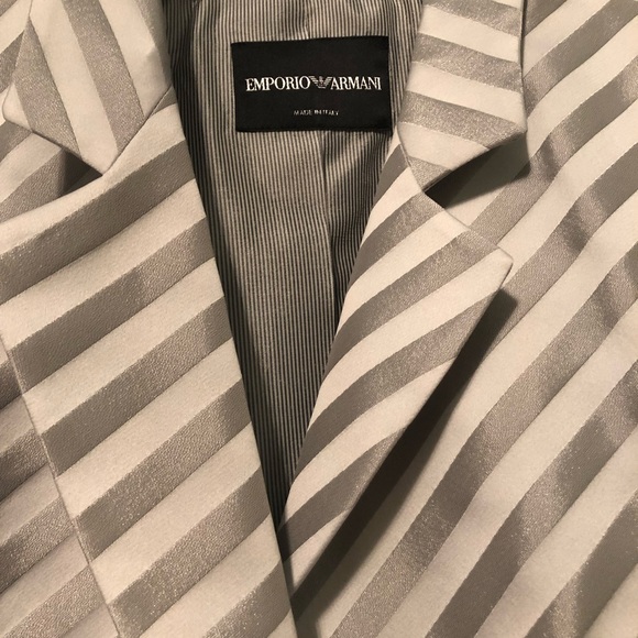 Brand New 100% Authentic Emporio Armani Blazer - Picture 3 of 8